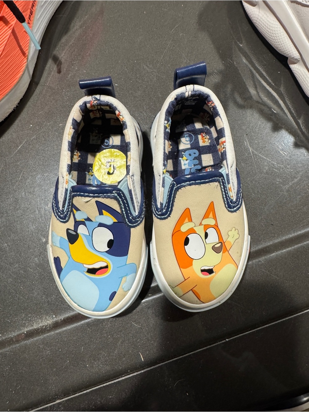 Blue Kids Slip-On Cartoon Character Shoes in Blue & Orange size 5.5